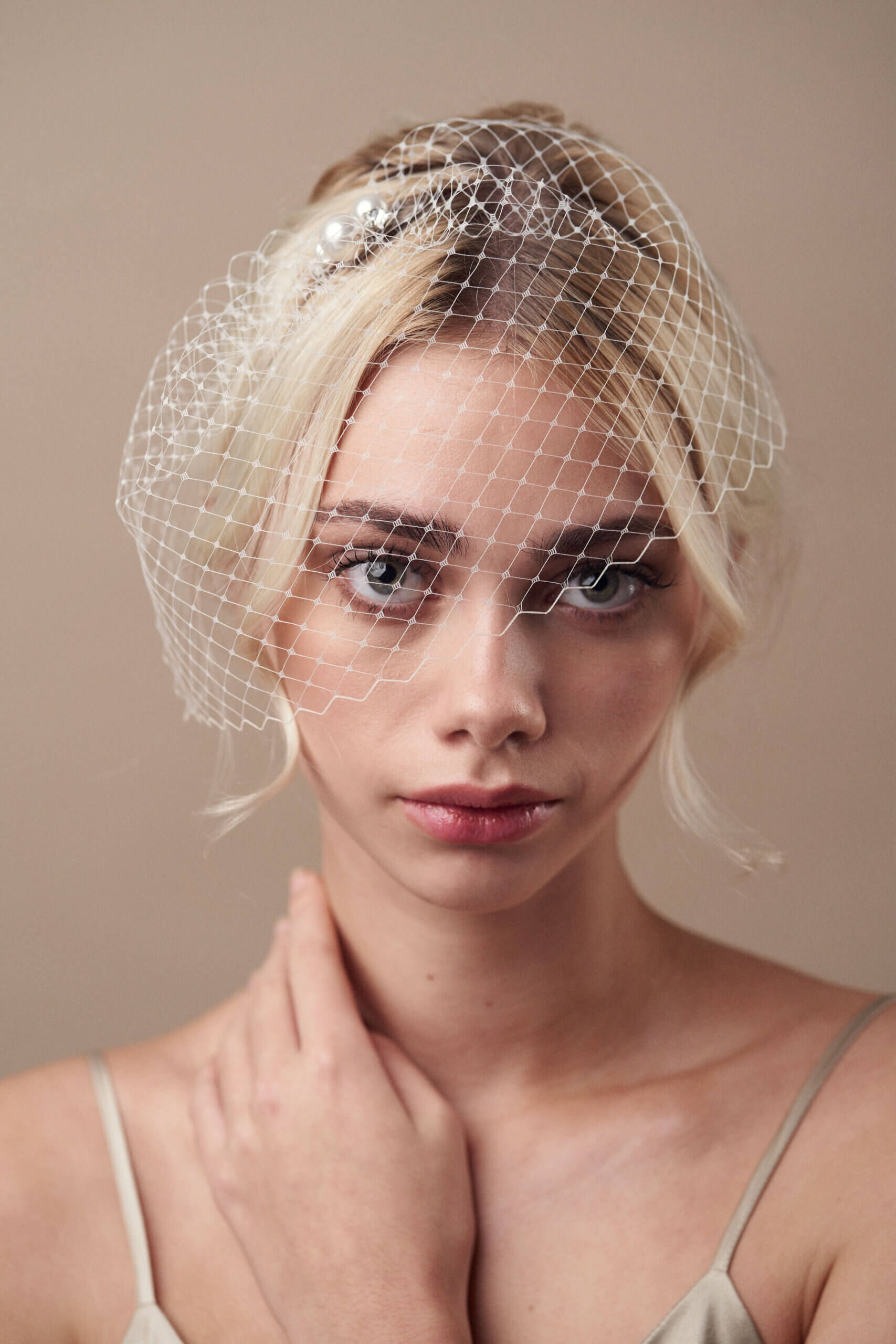 Accessory Trends Birdcage Veils The Bridal Buzz